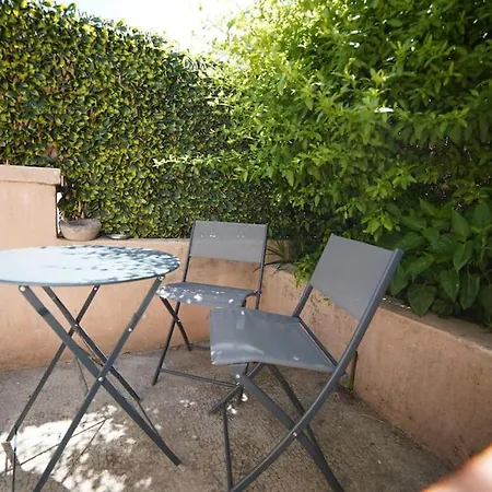 Affittacamere Nice House Rent Saint-Laurent-du-Var