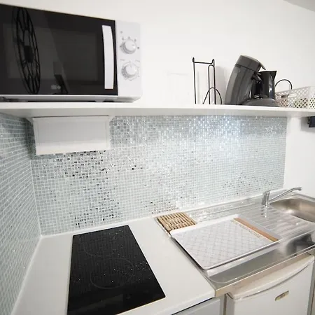 Nice House Rent Affittacamere *