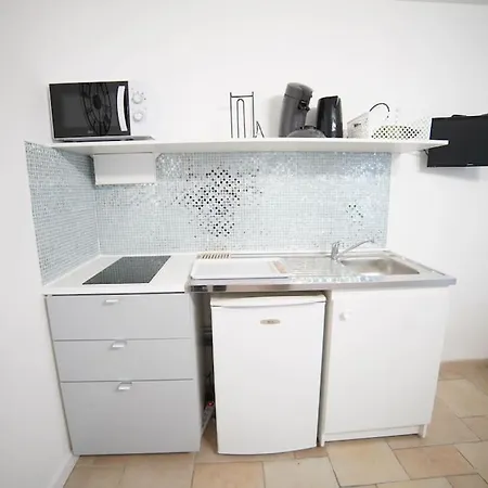 Nice House Rent Guest house